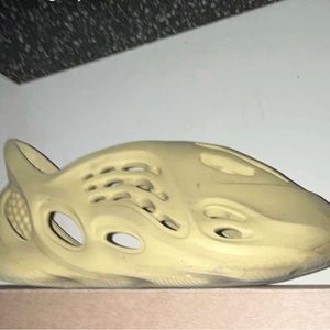 Yeezy Foam Runners